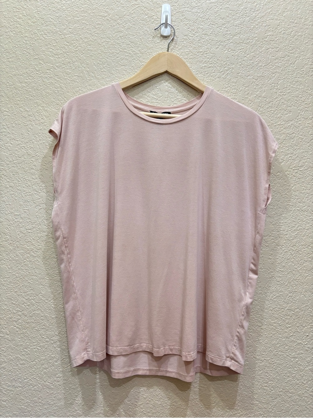 EILEEN FISHER BOXY TOP Blush / Nude Minimalist Quiet Luxury Super Soft Medium